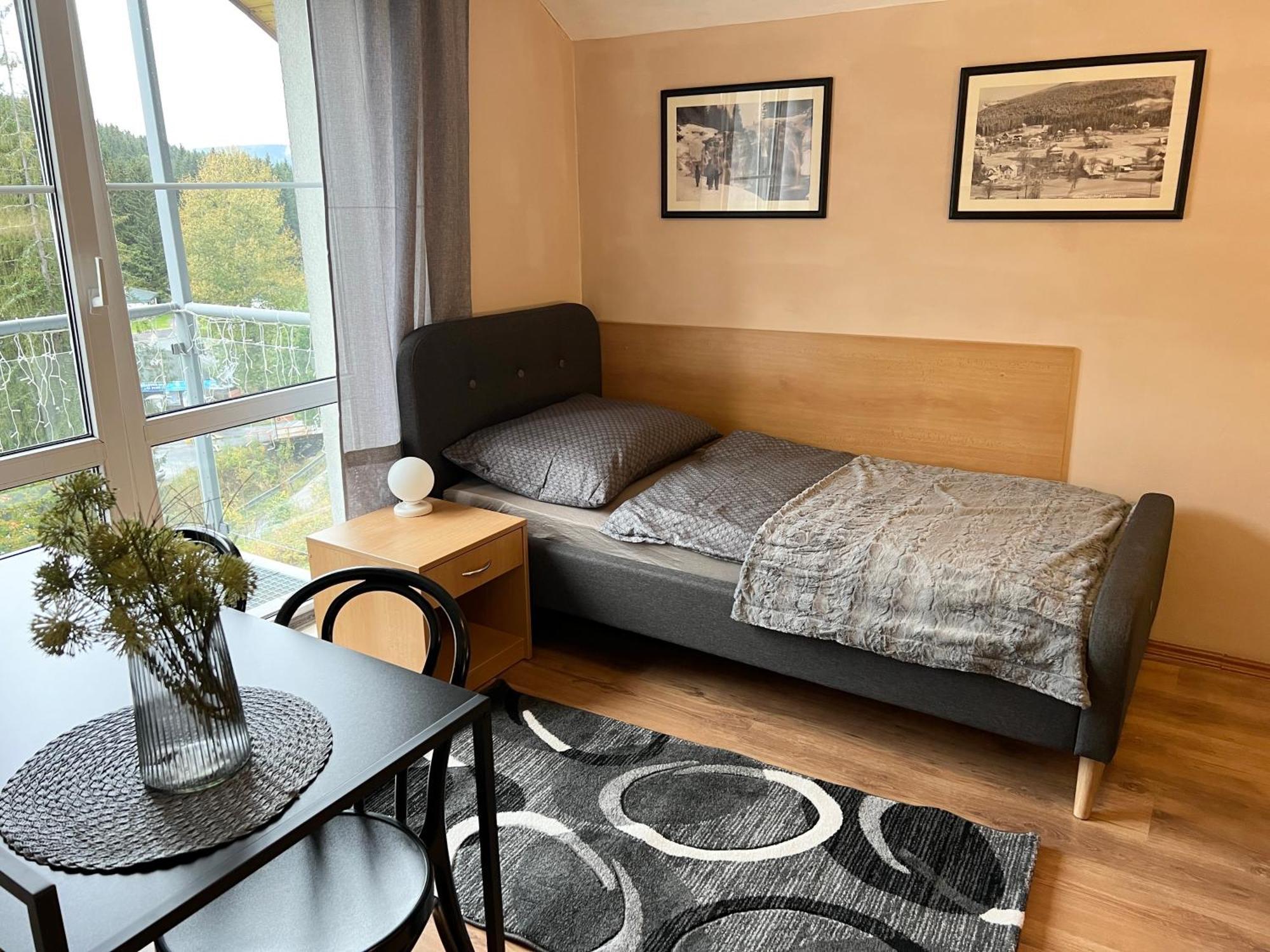 Apartmany Gryf Harrachov Exteriör bild