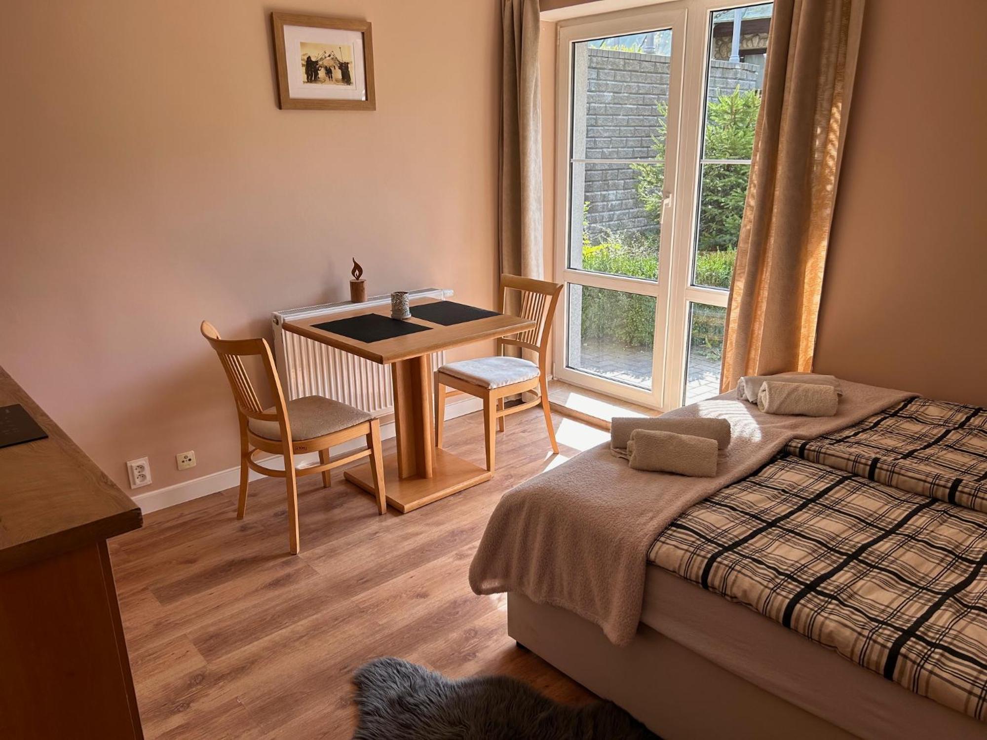 Apartmany Gryf Harrachov Exteriör bild