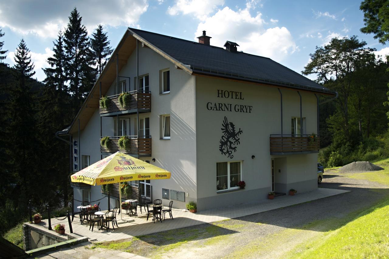 Apartmany Gryf Harrachov Exteriör bild