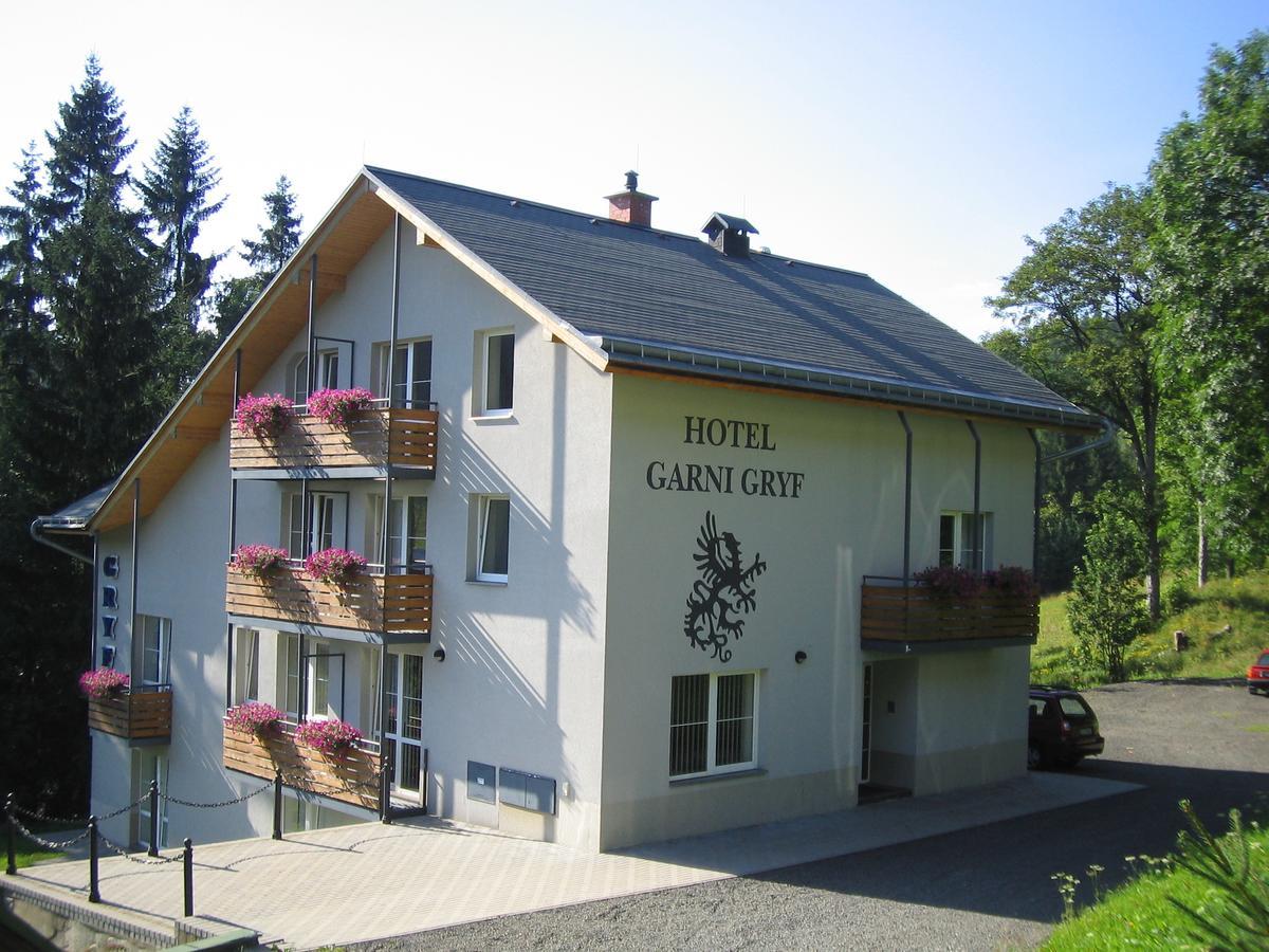 Apartmany Gryf Harrachov Exteriör bild